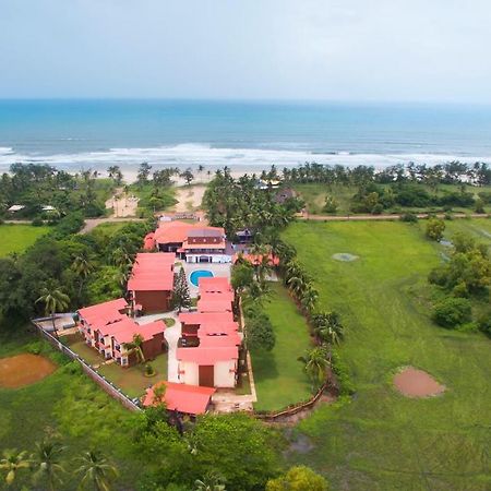 Sea Queen Beach Resort & Spa Colva Exterior photo