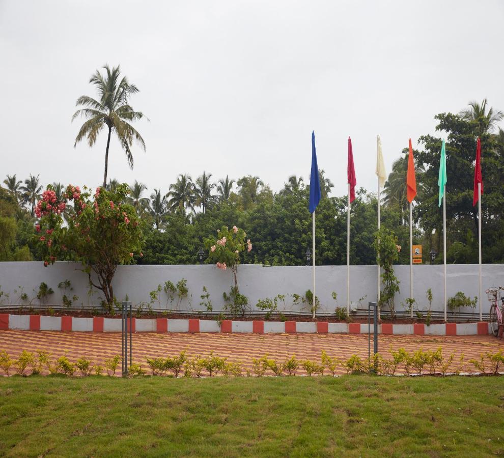 Sea Queen Beach Resort & Spa Colva Exterior photo