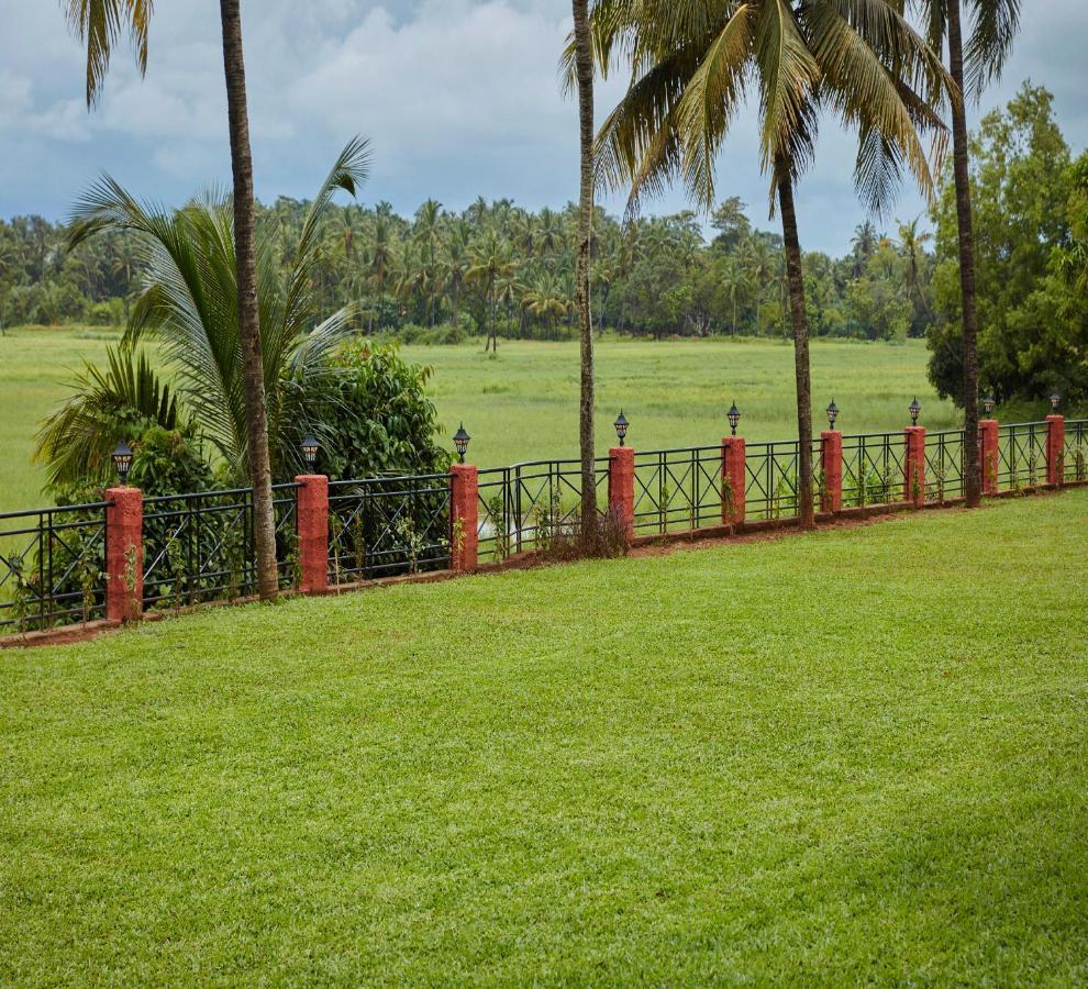 Sea Queen Beach Resort & Spa Colva Exterior photo